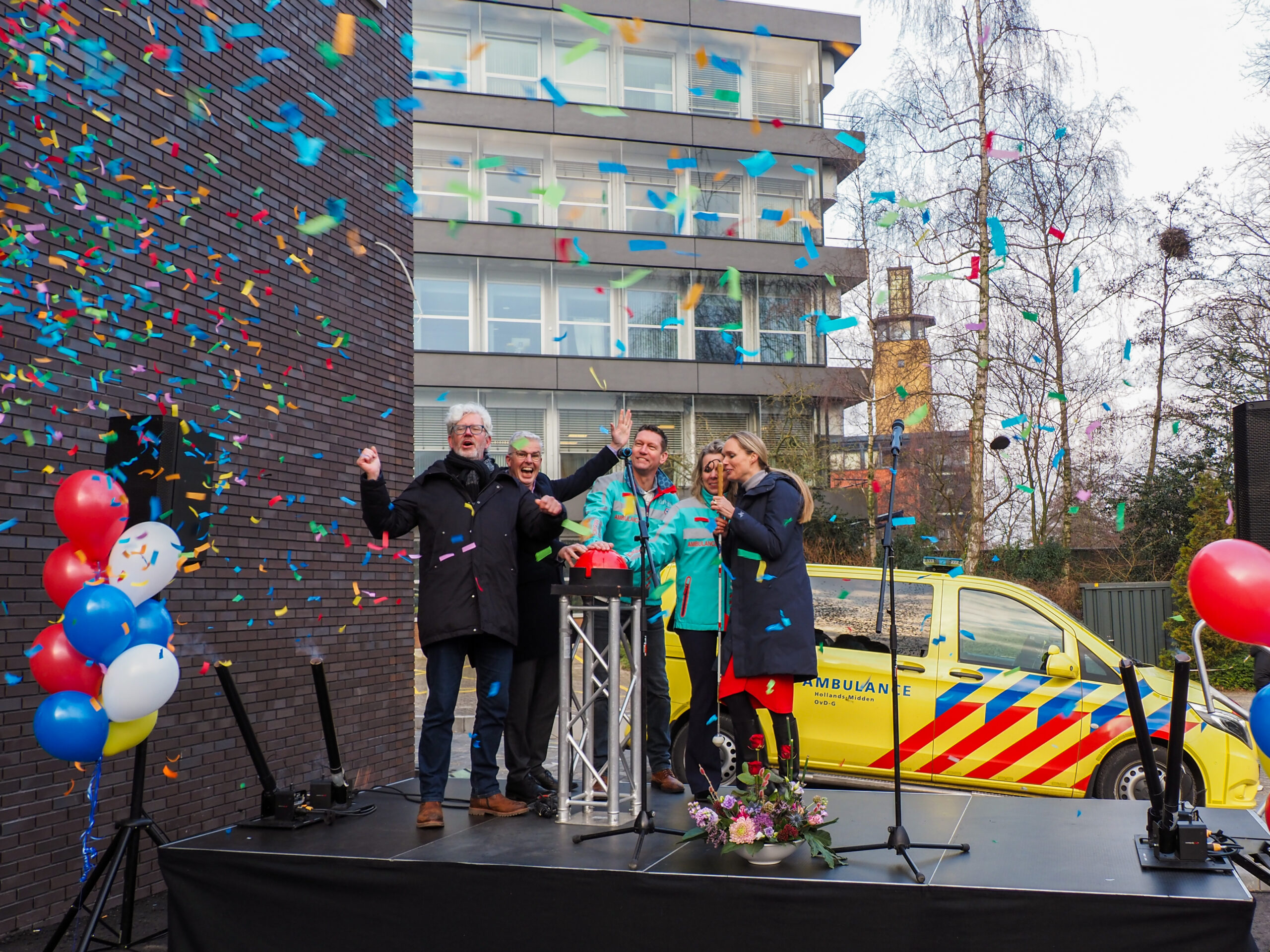 Feestelijke opening ambulancepost Leiderdorp